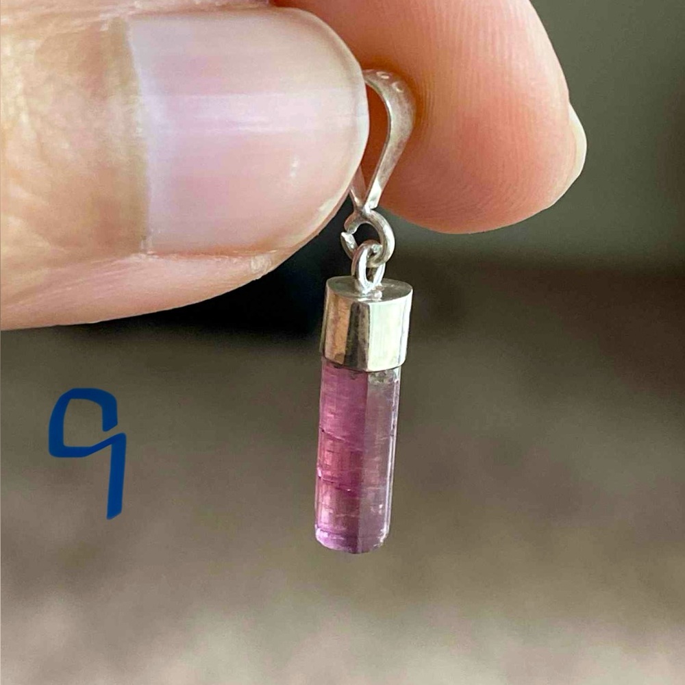 Handmade Beautiful Multicolor Natural Tourmaline & 925 Silver Necklace Pendant - Picture 9 of 11